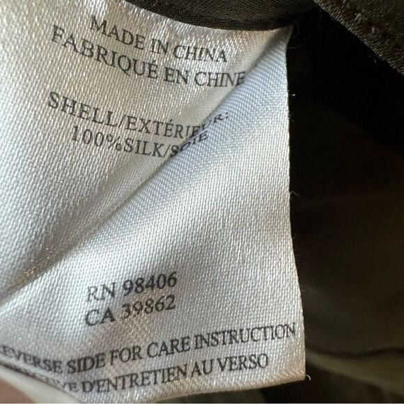 Revolve Theory Cargo Pants HANNON MODERN SILK PANTS IN DARK LAUREL - Picture 9 of 9